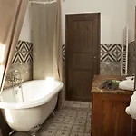 Konukevi Casa Lu Duttori