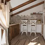 Casa Lu Duttori Konukevi
