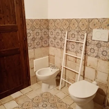 Affittacamere Casa Lu Duttori Arzachena