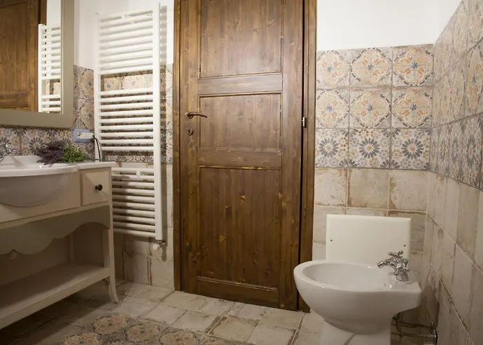 Casa Lu Duttori Pensionat 3*